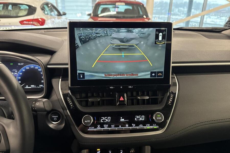 Toyota Corolla Cross vaihtoauto