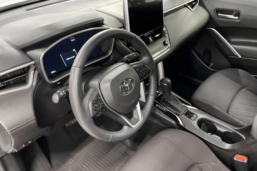 Toyota Corolla Cross vaihtoauto