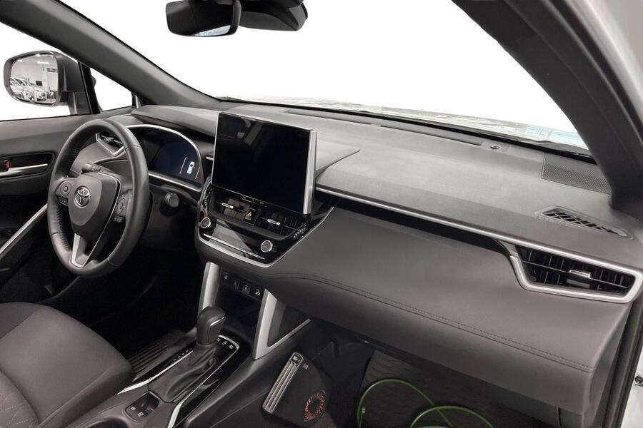 Toyota Corolla Cross vaihtoauto