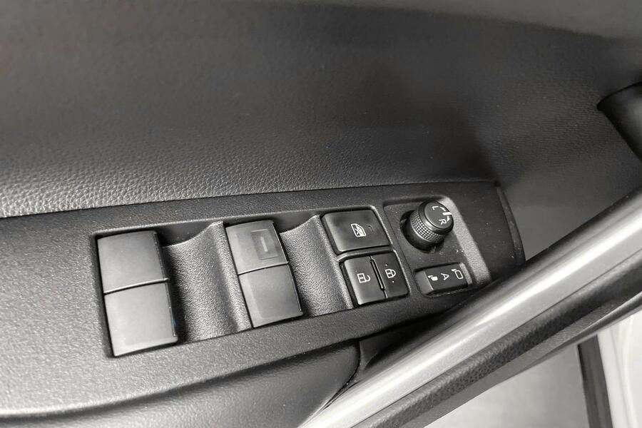 Toyota Corolla Cross vaihtoauto