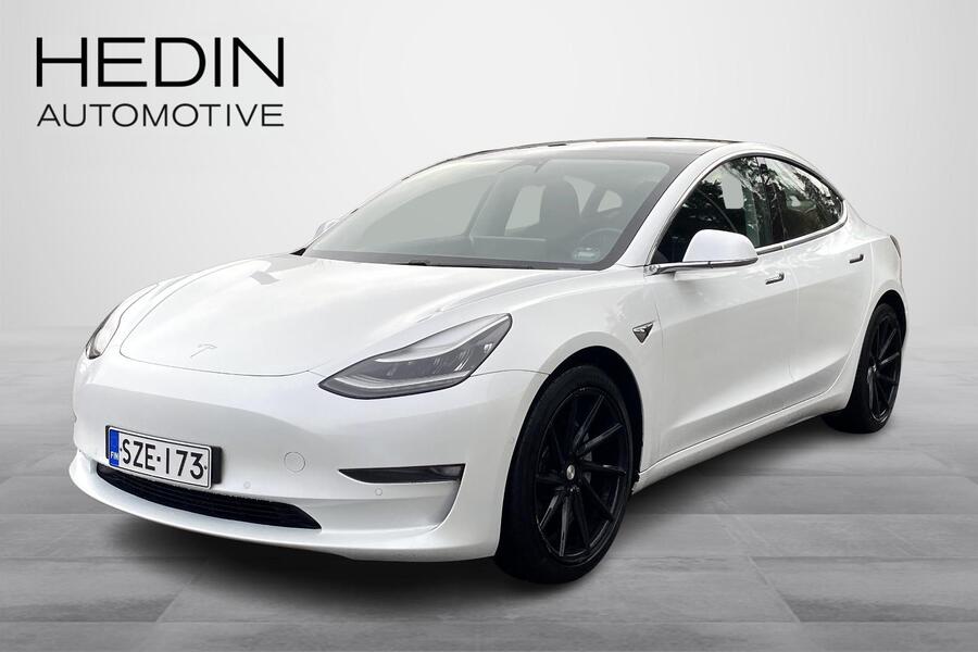 Tesla Model 3 vaihtoauto