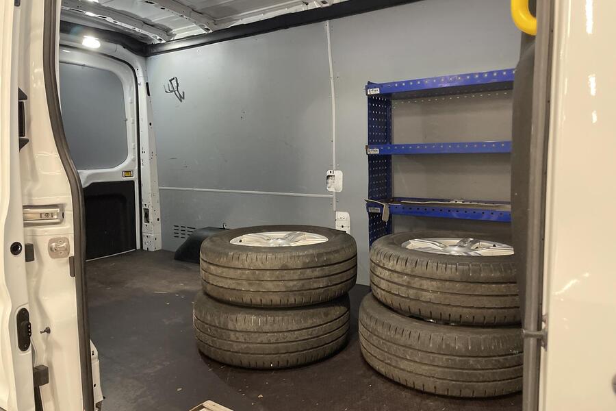 Ford Transit vaihtoauto