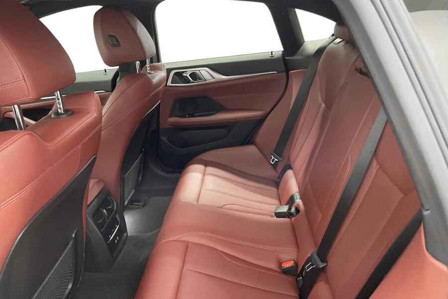 BMW i4 vaihtoauto