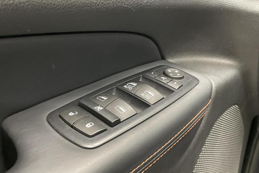 Jeep Grand Cherokee vaihtoauto