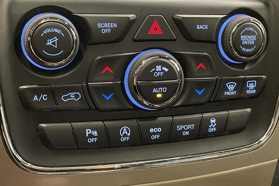 Jeep Grand Cherokee vaihtoauto