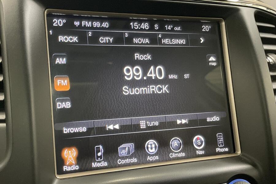 Jeep Grand Cherokee vaihtoauto