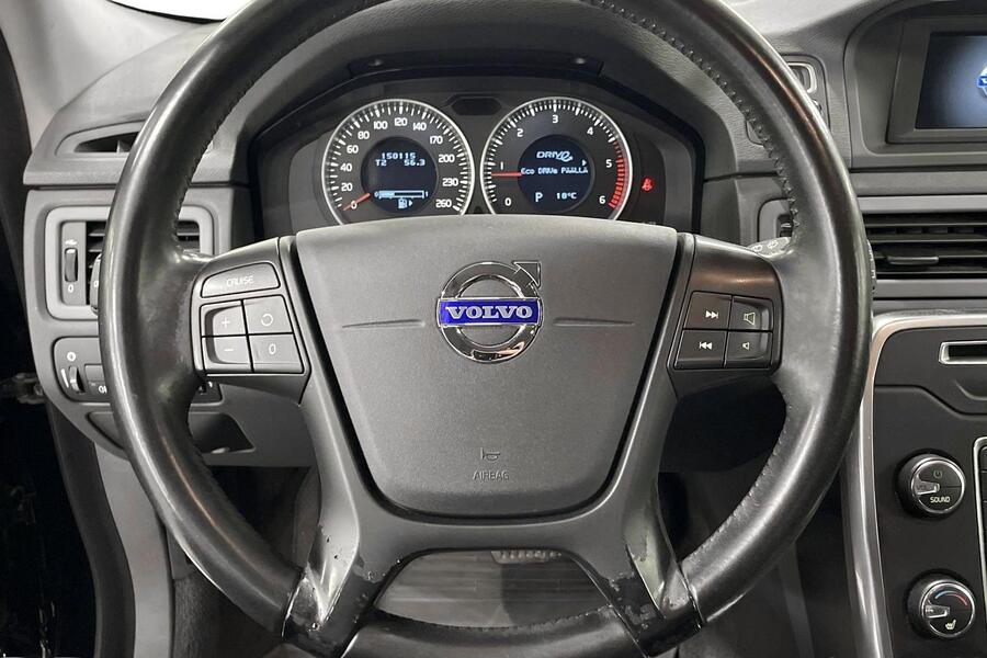 Volvo V70 vaihtoauto