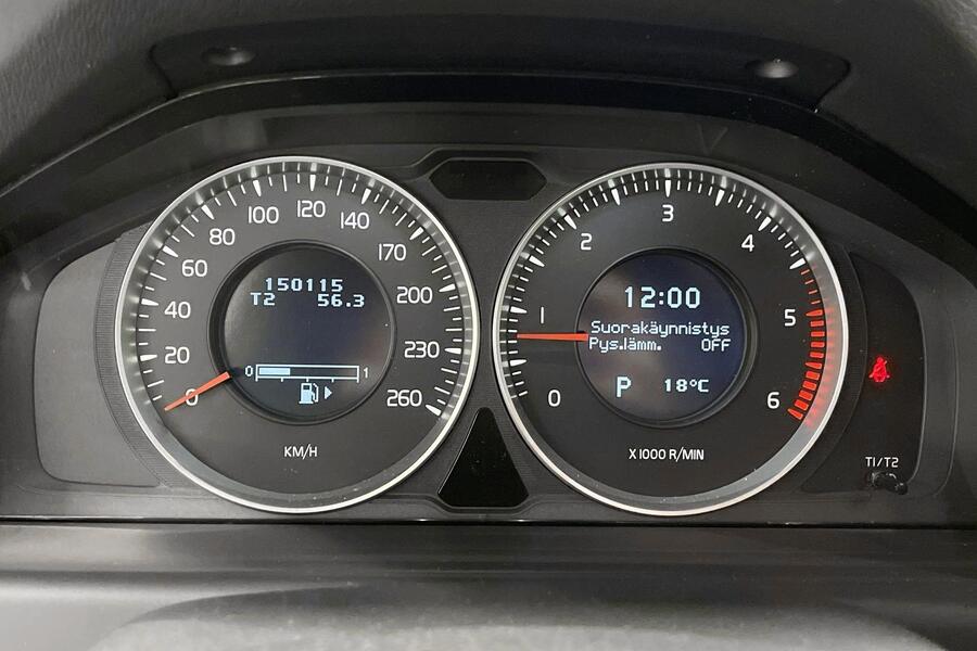 Volvo V70 vaihtoauto