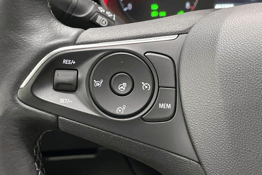 Opel Grandland X vaihtoauto