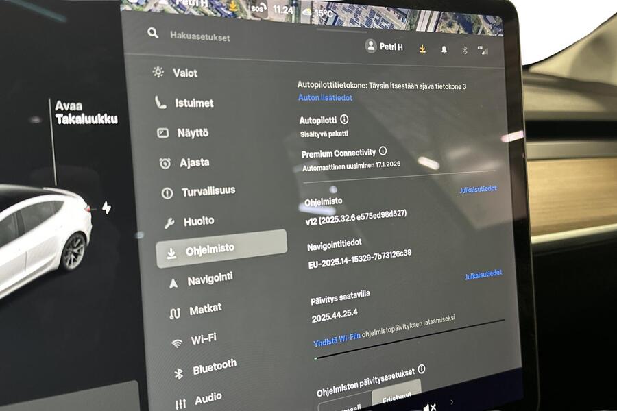 Tesla Model 3 vaihtoauto