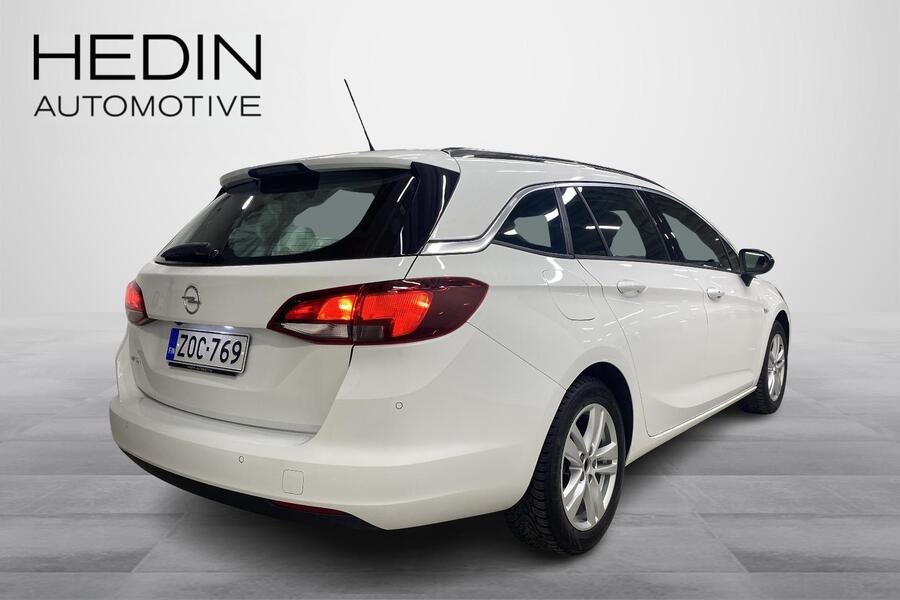 Opel Astra vaihtoauto