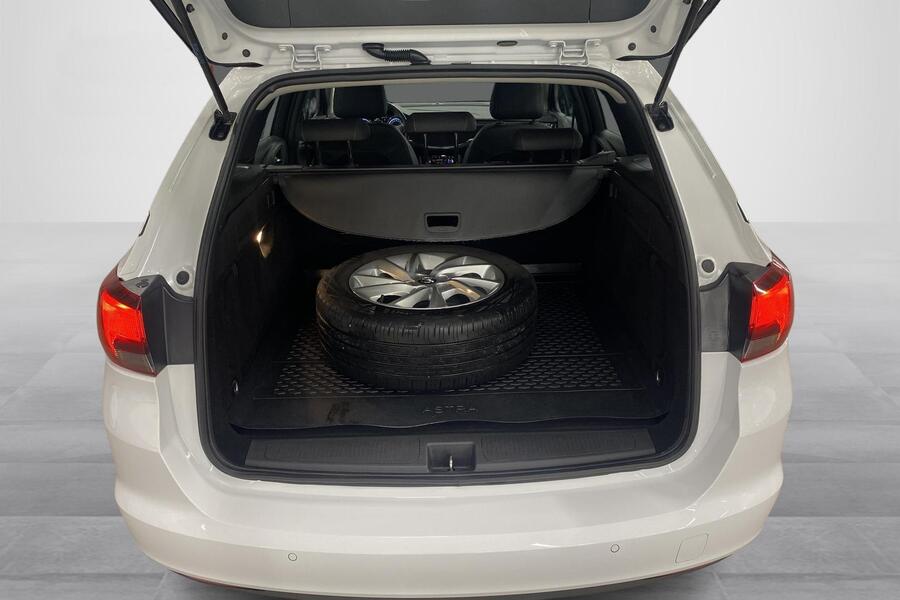 Opel Astra vaihtoauto