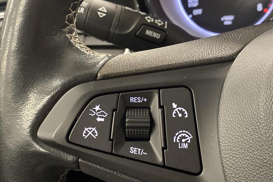 Opel Astra vaihtoauto