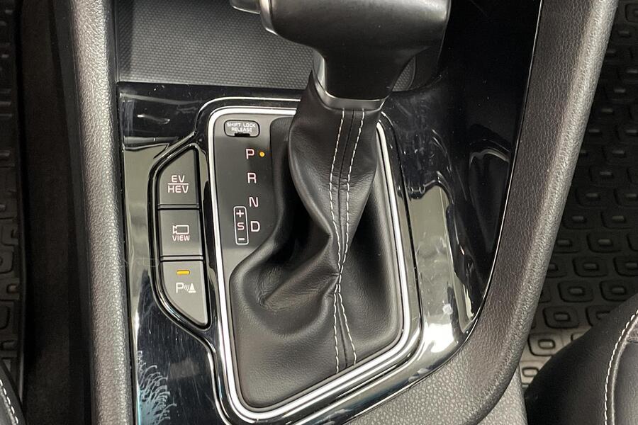 Kia Niro plug-in vaihtoauto