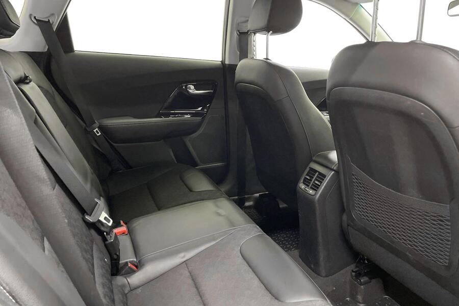 Kia Niro plug-in vaihtoauto