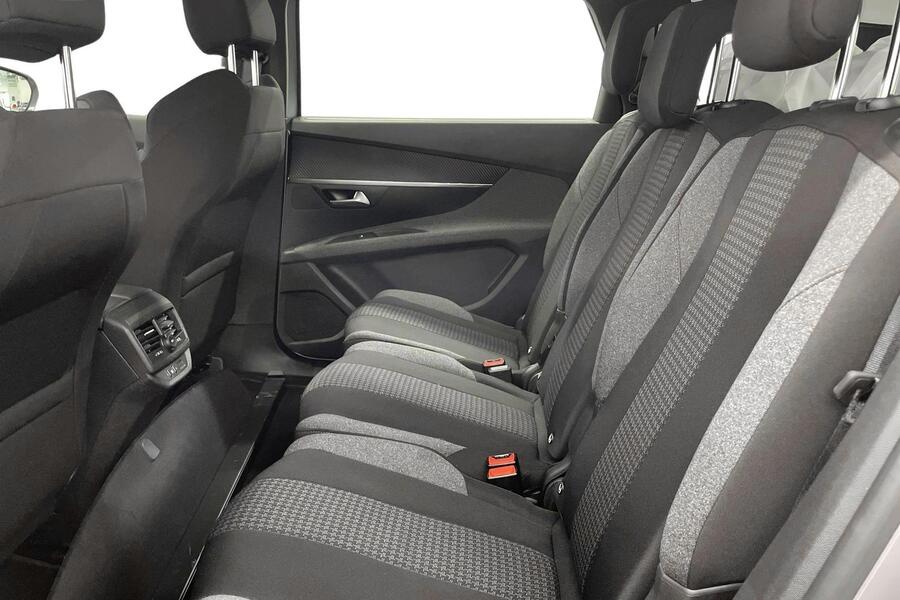 Peugeot 5008 vaihtoauto