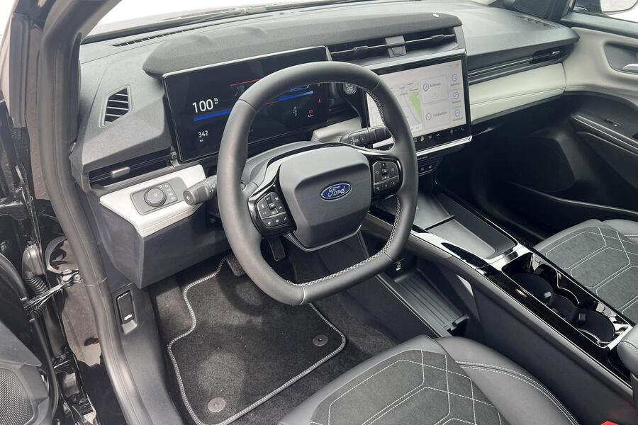 Ford Puma Gen-E vaihtoauto