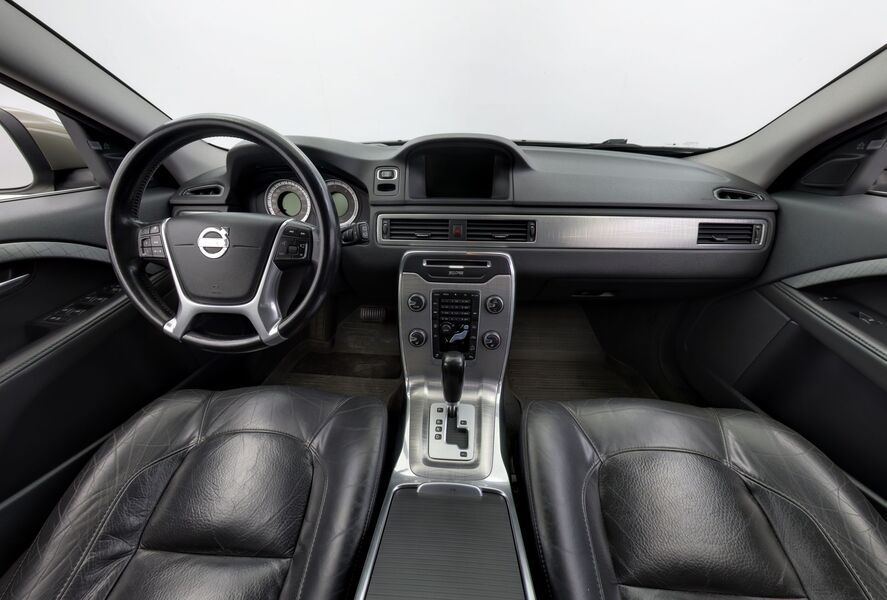 Volvo XC70 vaihtoauto