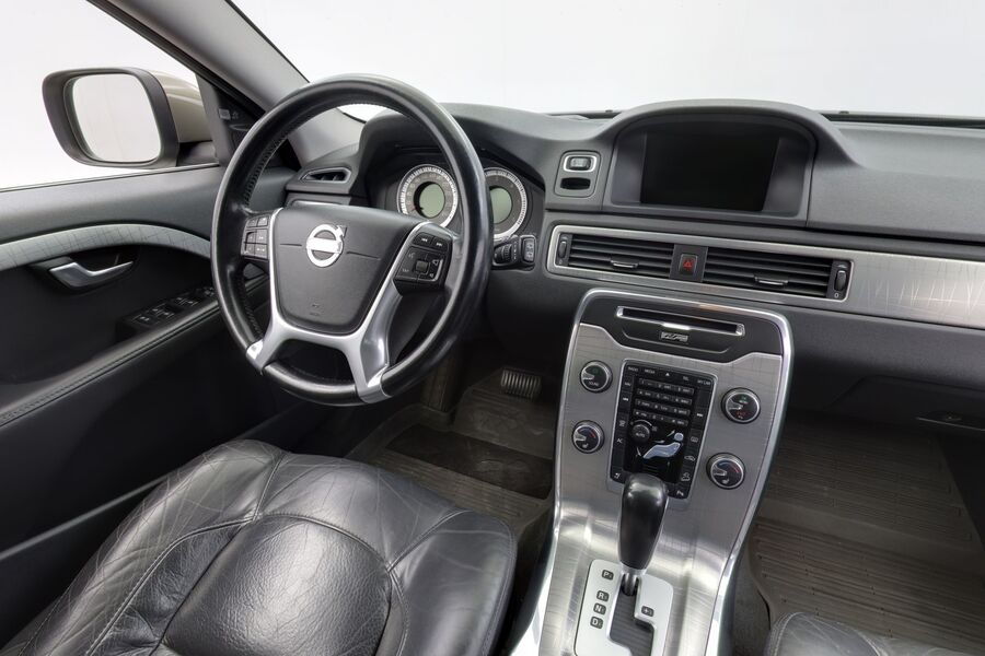 Volvo XC70 vaihtoauto