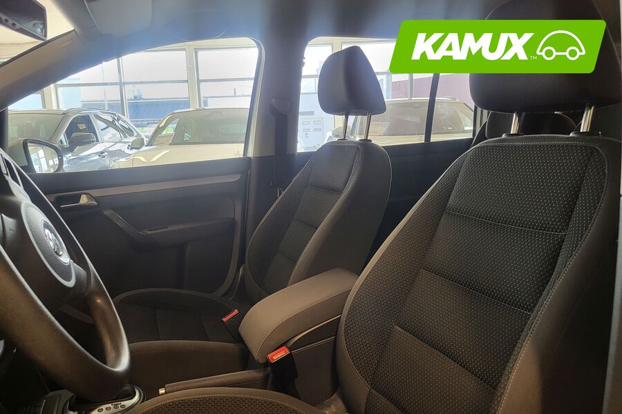 Volkswagen Touran vaihtoauto