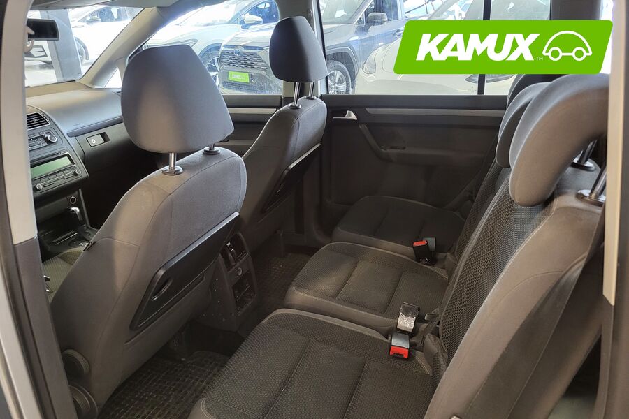 Volkswagen Touran vaihtoauto