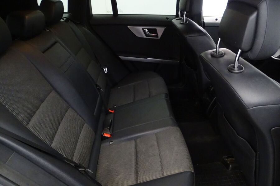 Mercedes-Benz GLK vaihtoauto