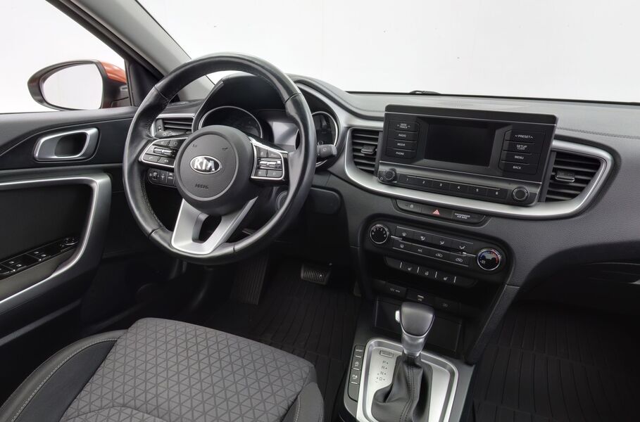 Kia XCeed vaihtoauto