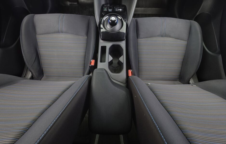 Nissan Leaf vaihtoauto