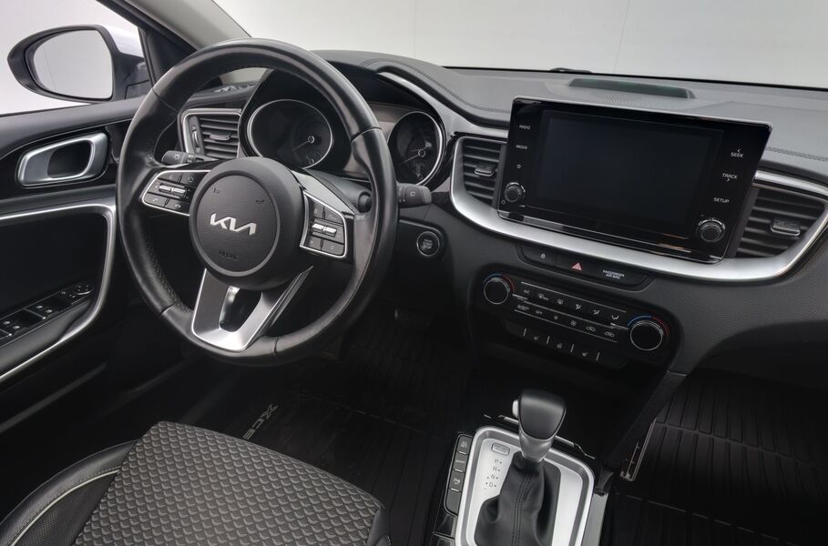 Kia XCeed vaihtoauto