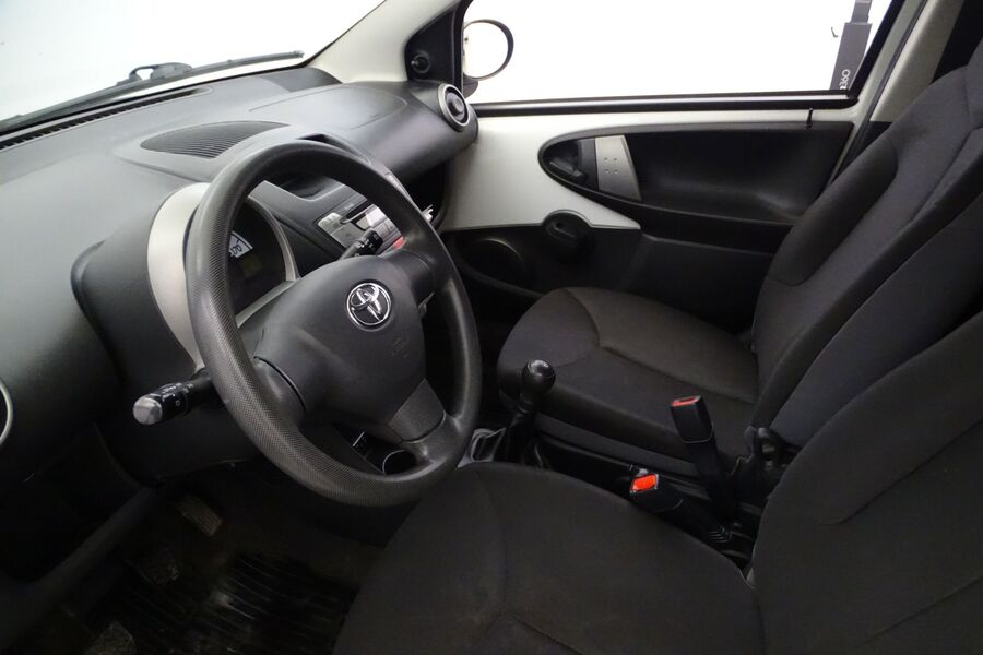 Toyota AYGO vaihtoauto