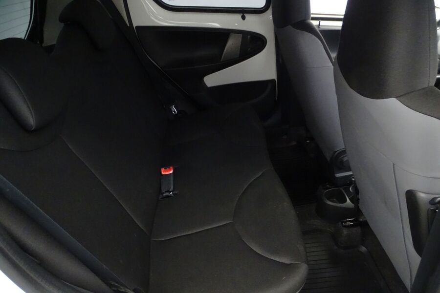 Toyota AYGO vaihtoauto