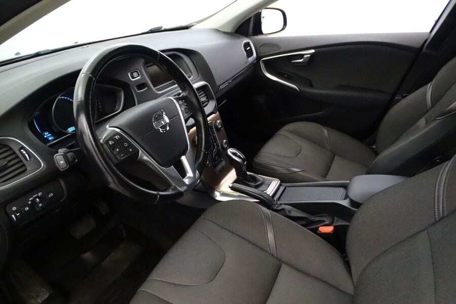 Volvo V40 Cross Country vaihtoauto