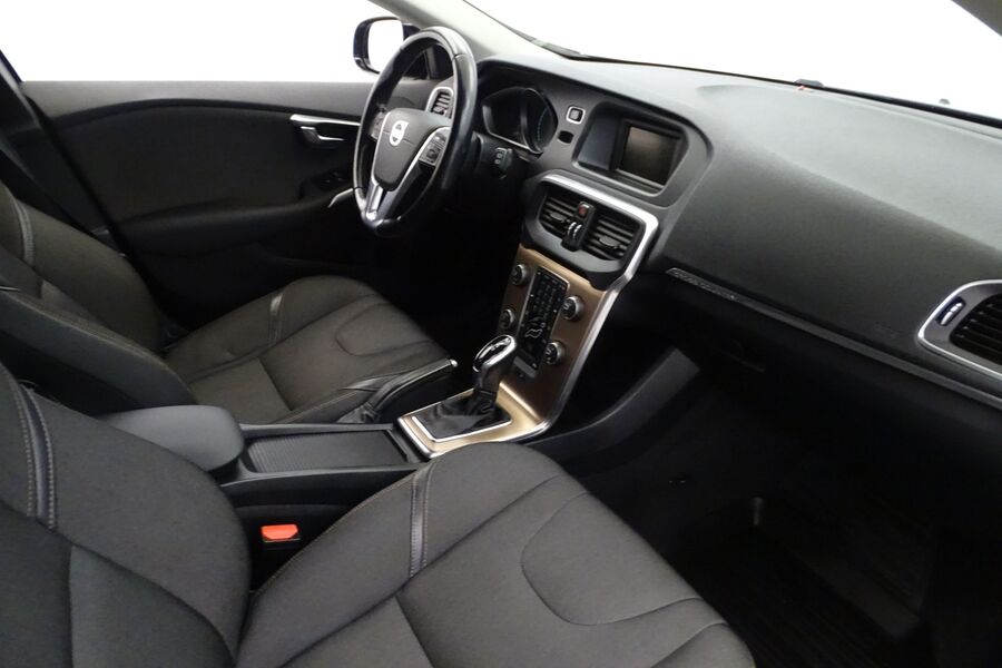 Volvo V40 Cross Country vaihtoauto