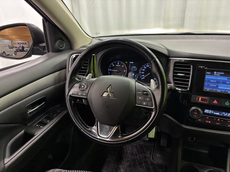 Mitsubishi Outlander vaihtoauto