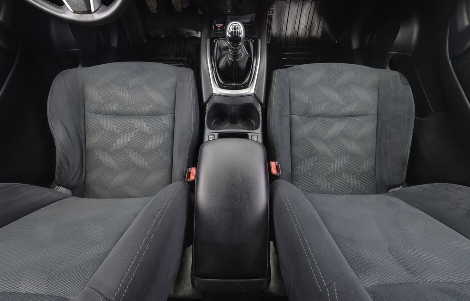 Nissan X-Trail vaihtoauto