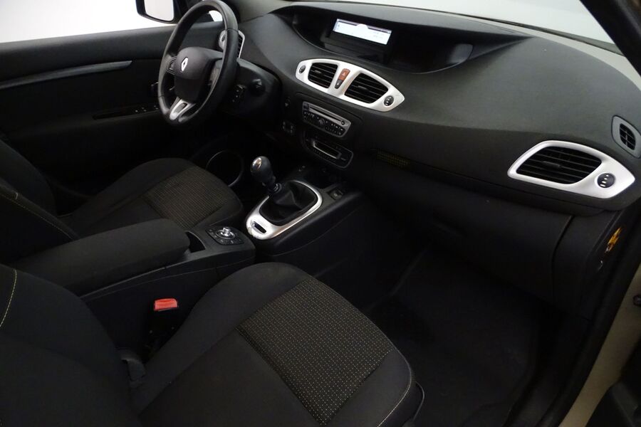 Renault Grand Scénic vaihtoauto