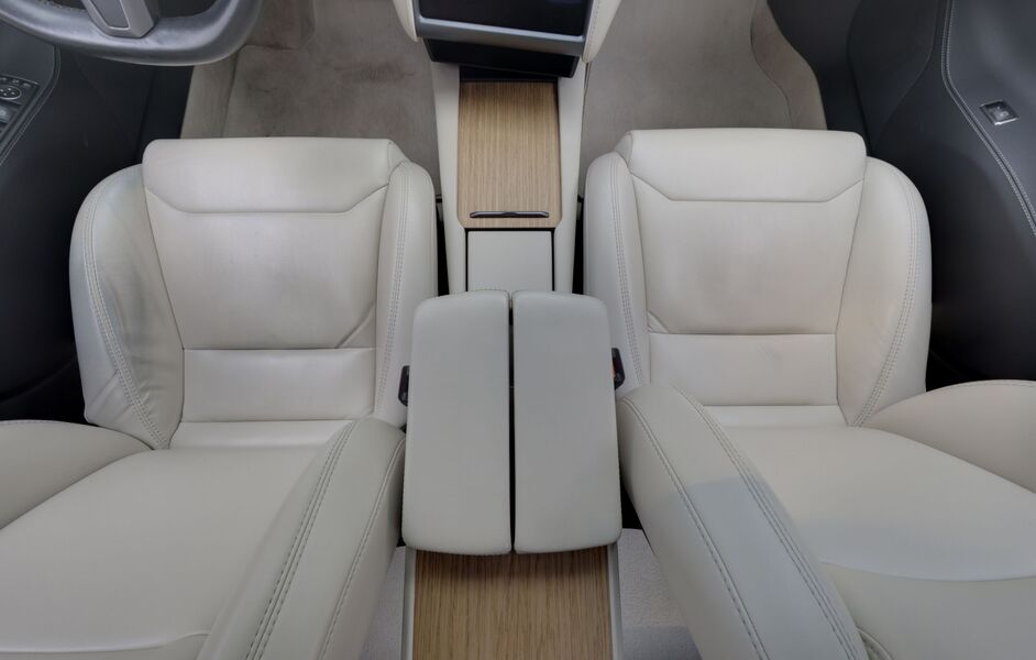 Tesla Model S vaihtoauto