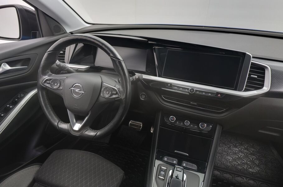 Opel Grandland vaihtoauto