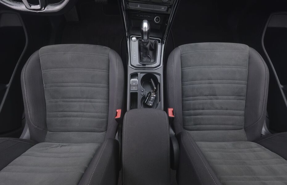 Volkswagen Touran vaihtoauto