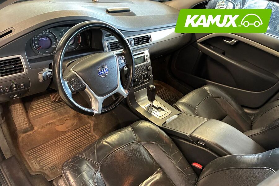 Volvo V70 vaihtoauto