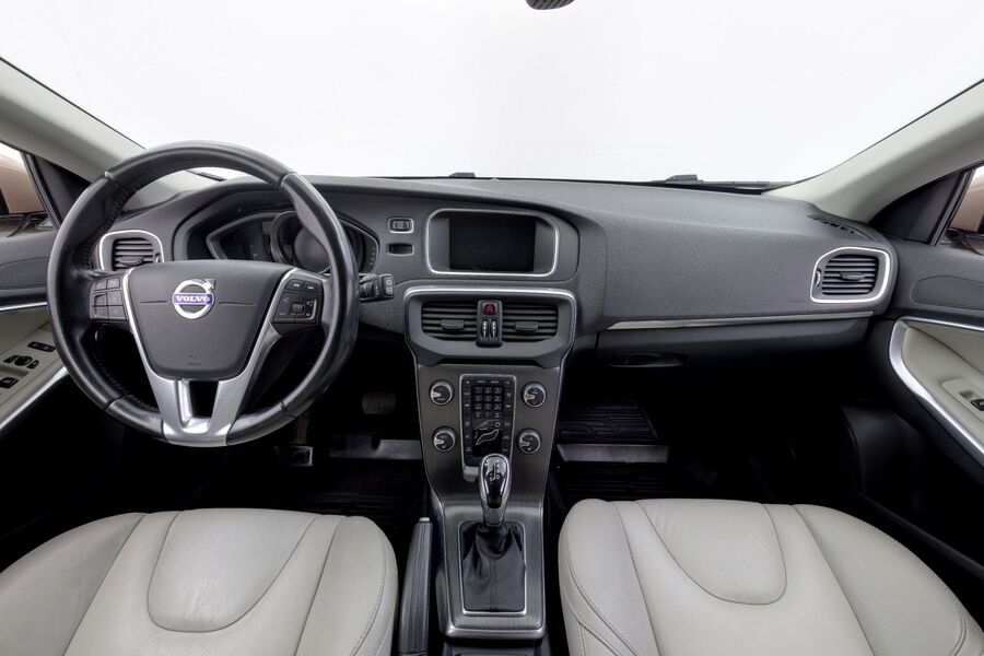 Volvo V40 vaihtoauto