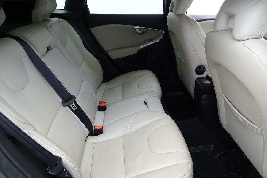 Volvo V40 vaihtoauto