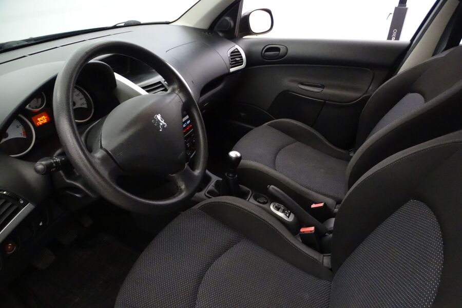 Peugeot 206 vaihtoauto