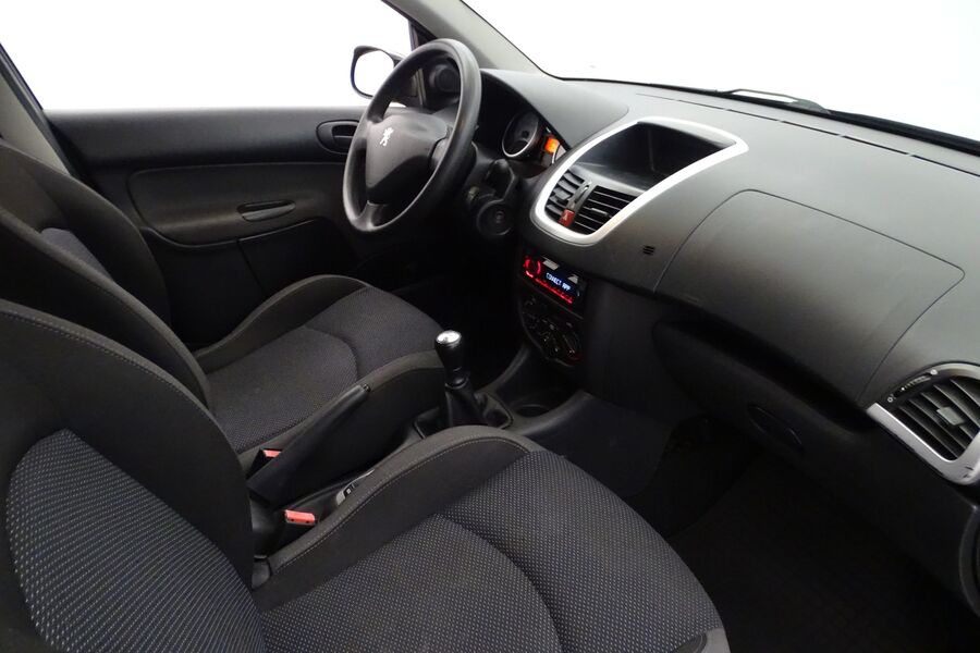 Peugeot 206 vaihtoauto