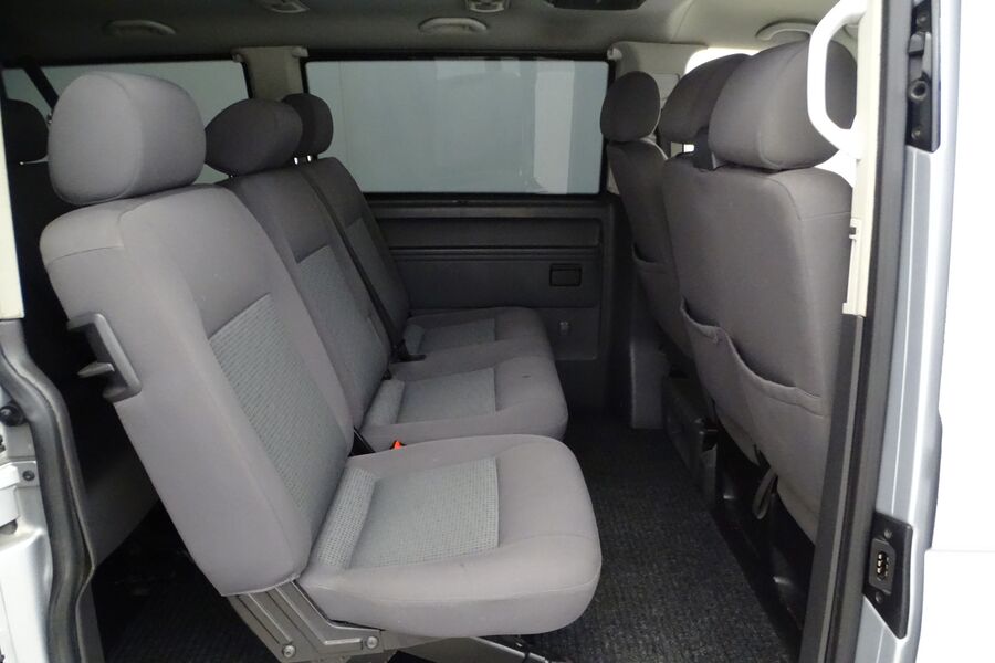 Volkswagen Caravelle vaihtoauto