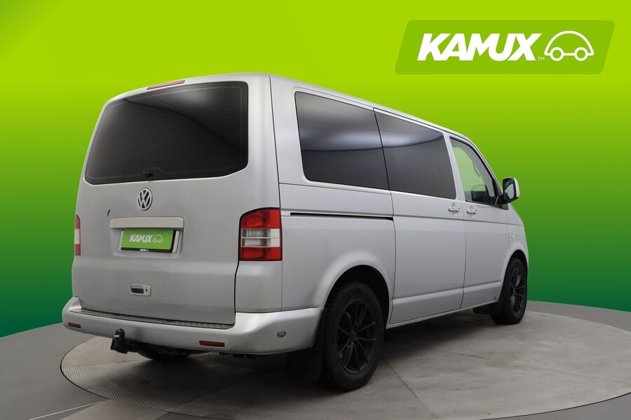 Volkswagen Caravelle vaihtoauto