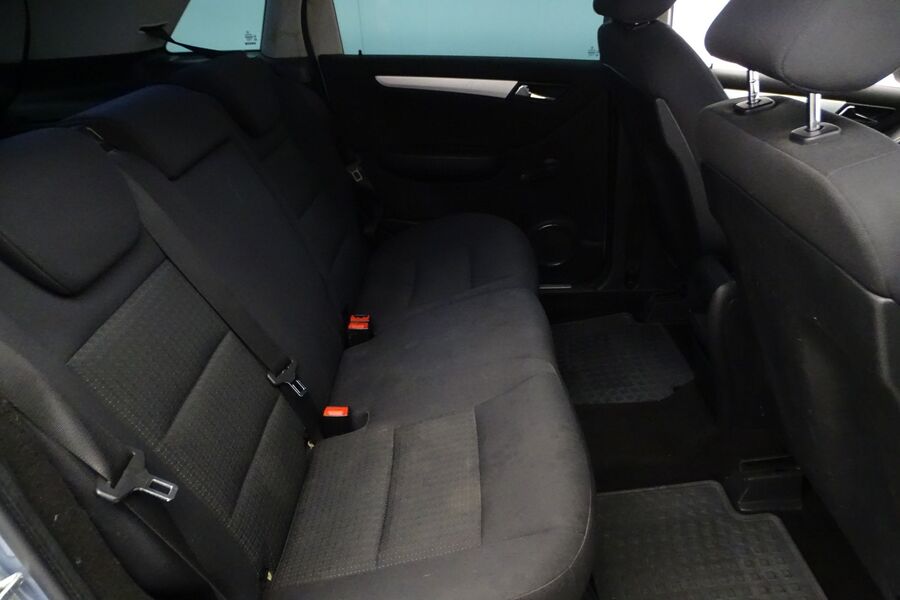 Mercedes-Benz B vaihtoauto