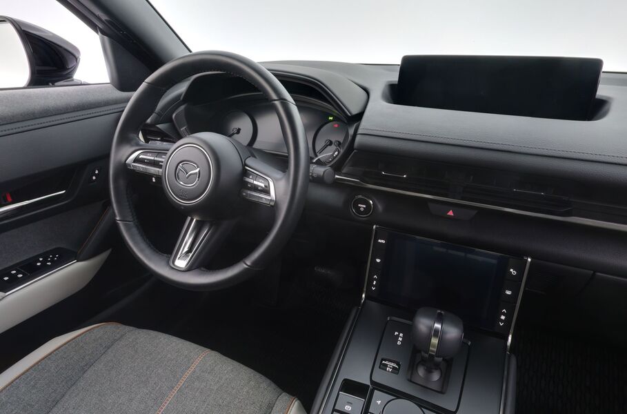 Mazda MX-30 vaihtoauto