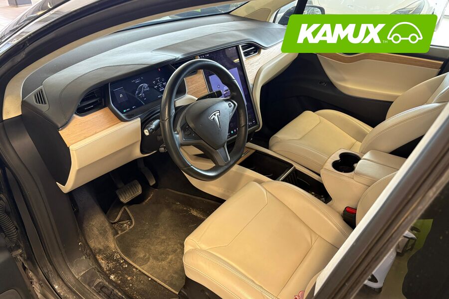 Tesla Model X vaihtoauto