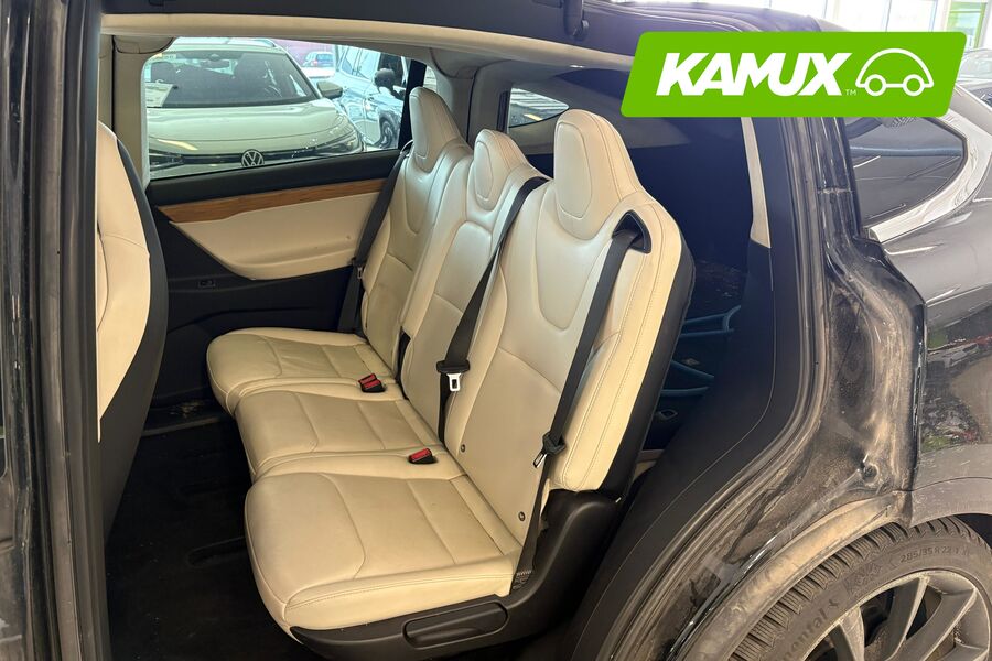 Tesla Model X vaihtoauto